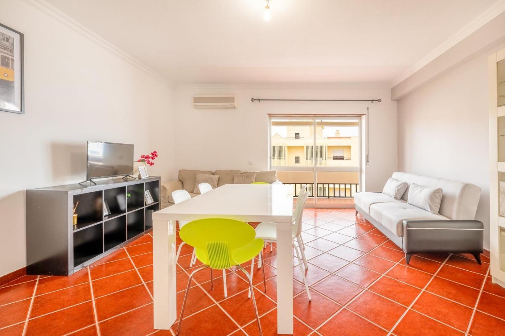 Guestready - Glowing Hideaway In Almada Camera foto